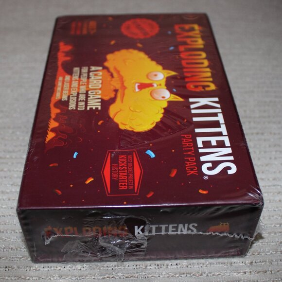 3/$55❤️sealed Exploding Kittens Party Pack Card Game 2-10 Players !! - Picture 10 of 10
